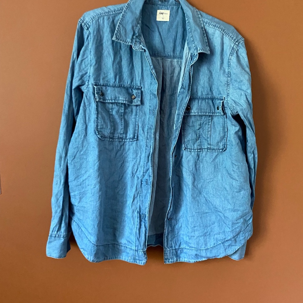 Gap Light Blue Jean Buttoned Jacket Large - image 3